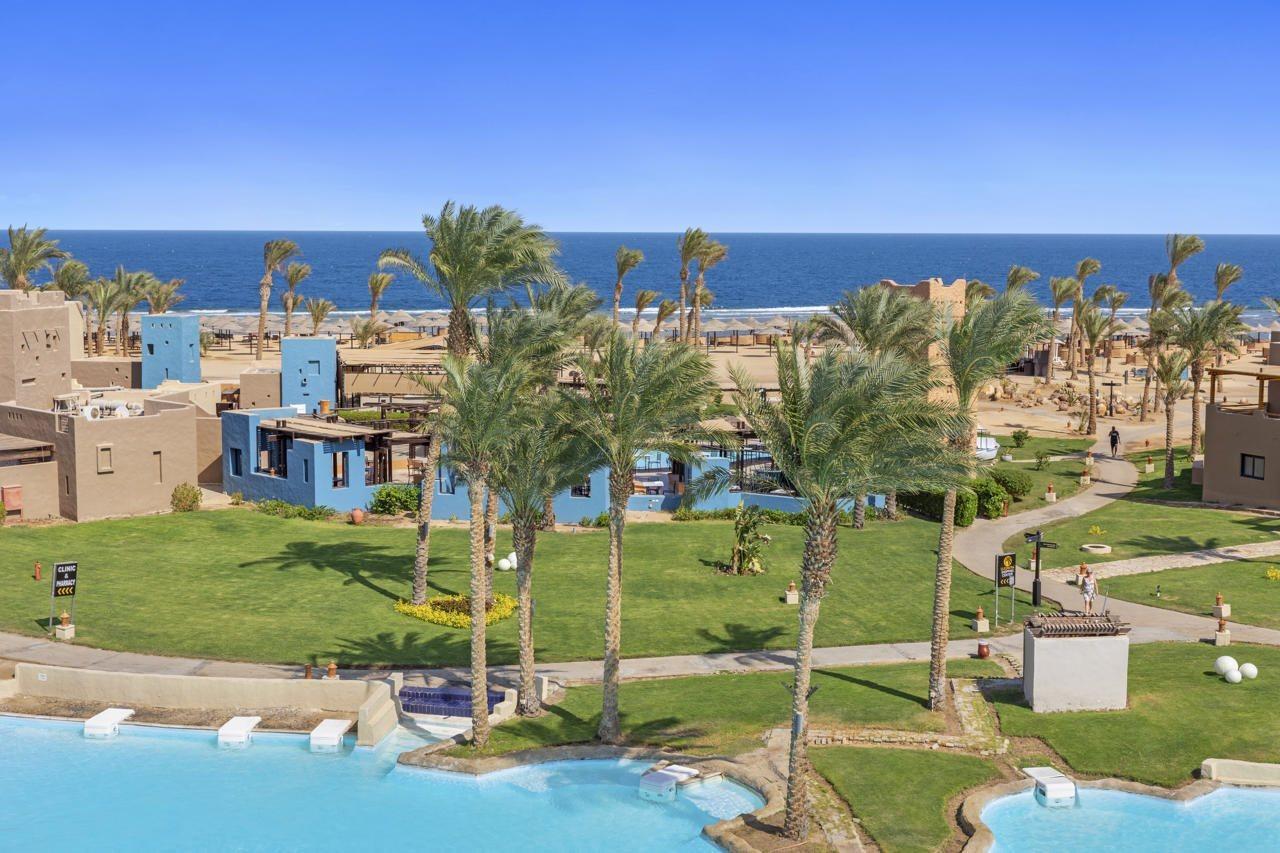 Pickalbatros Oasis Hotel Marsa Alam Exterior photo